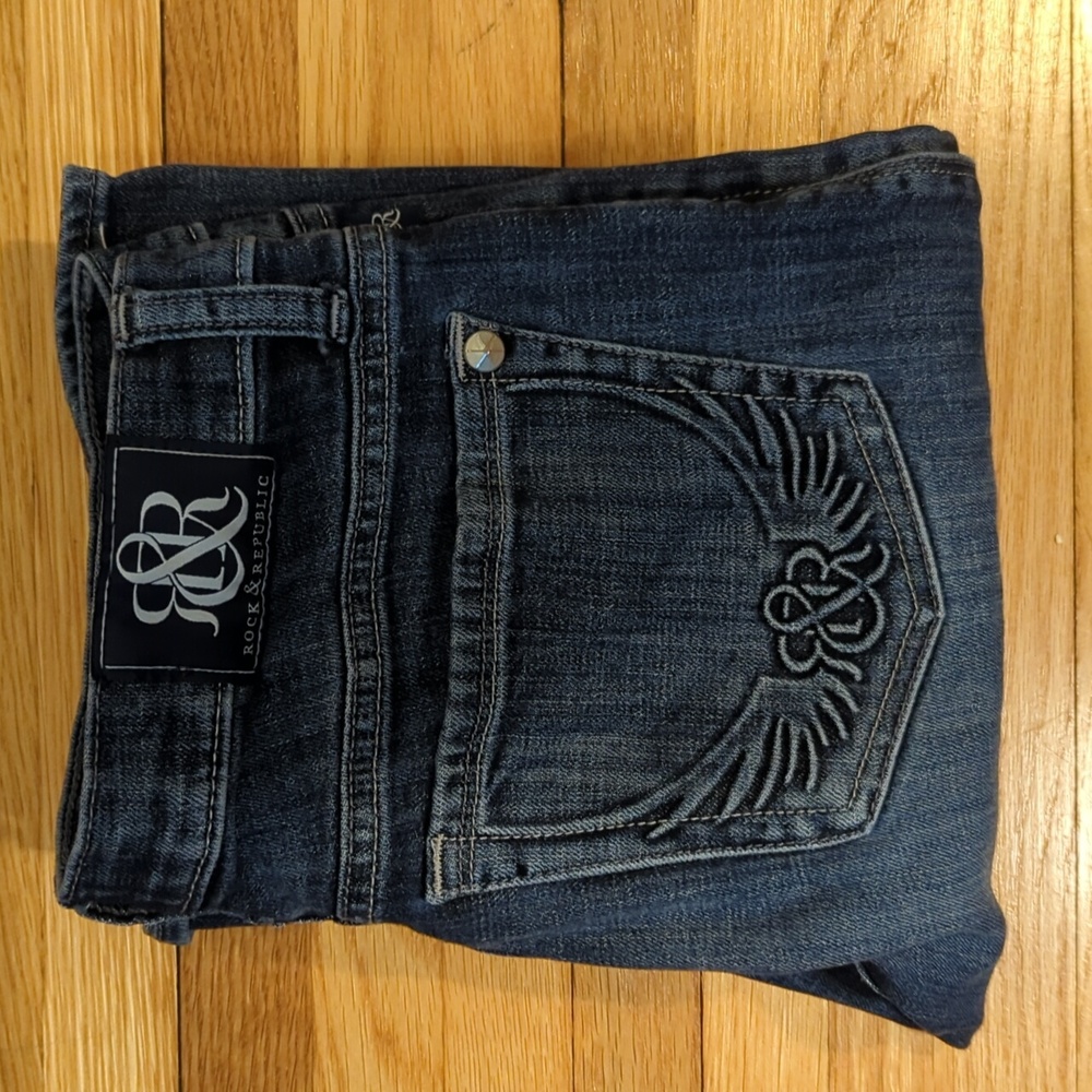 Rock and Republic Dark Wash Boot Cut Jeans - Picture 11 of 12